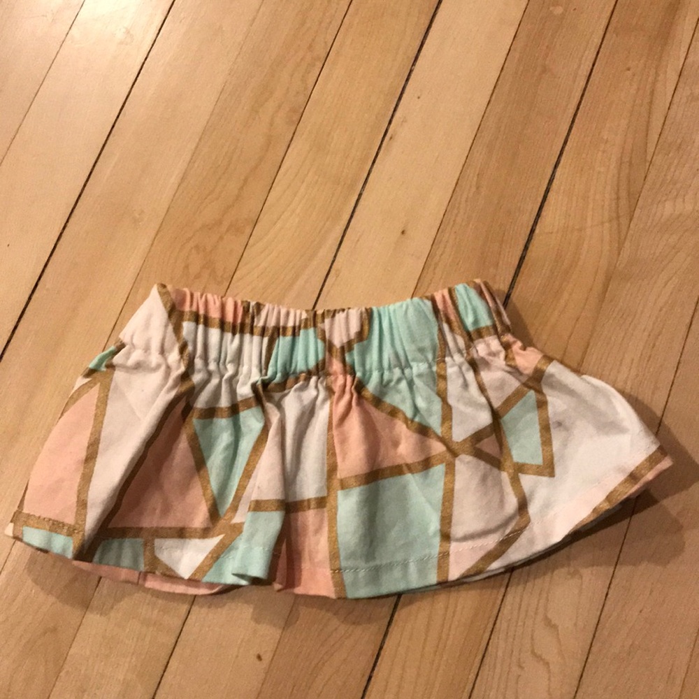 Geometric baby girls skirt